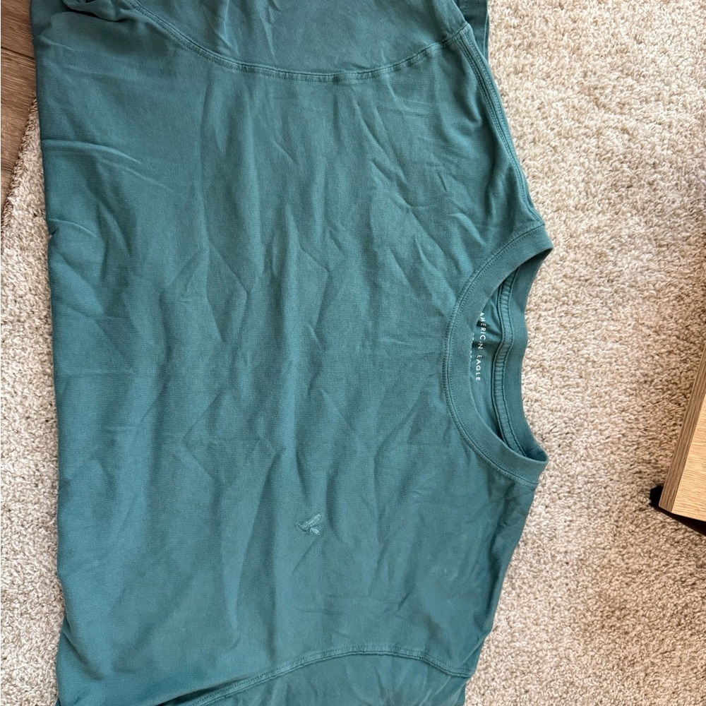 American Eagle Outfitters Classic Short Sleeve Tee